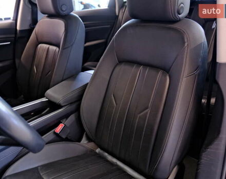 Белый Ауди E-Tron, объемом двигателя 0 л и пробегом 46 тыс. км за 31900 $, фото 48 на Automoto.ua