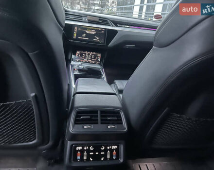 Білий Ауді E-Tron, об'ємом двигуна 0 л та пробігом 83 тис. км за 35000 $, фото 45 на Automoto.ua