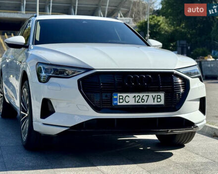 Білий Ауді E-Tron, об'ємом двигуна 0 л та пробігом 80 тис. км за 31400 $, фото 11 на Automoto.ua