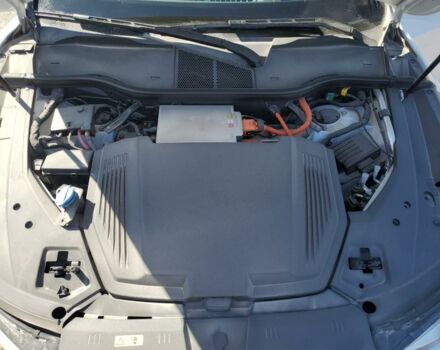 Белый Ауди E-Tron, объемом двигателя 0 л и пробегом 59 тыс. км за 22000 $, фото 11 на Automoto.ua