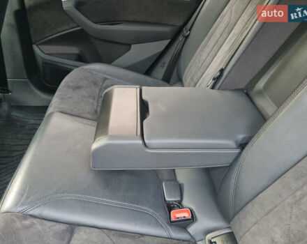 Білий Ауді E-Tron, об'ємом двигуна 0 л та пробігом 184 тис. км за 34500 $, фото 52 на Automoto.ua