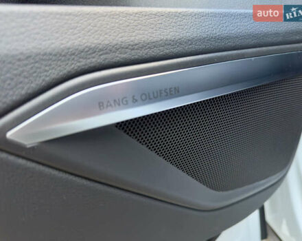 Белый Ауди E-Tron, объемом двигателя 0 л и пробегом 42 тыс. км за 33700 $, фото 17 на Automoto.ua