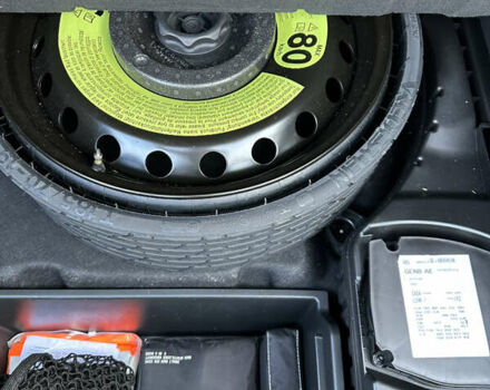 Ауди E-Tron 2019 в Ужгороде на Automoto.ua Белый Ауди E-Tron, объемом двигателя 0 л и пробегом 130 тыс. км за 25000 $, фото 17 на Automoto.ua
