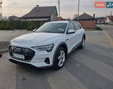 Білий Ауді E-Tron, об'ємом двигуна 0 л та пробігом 184 тис. км за 34500 $, фото 18 на Automoto.ua