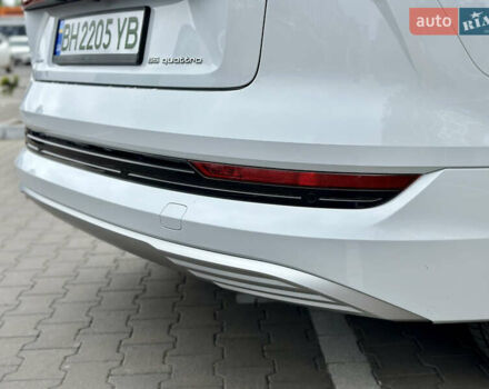 Белый Ауди E-Tron, объемом двигателя 0 л и пробегом 57 тыс. км за 32900 $, фото 9 на Automoto.ua