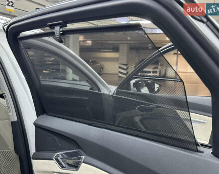 Білий Ауді E-Tron, об'ємом двигуна 0 л та пробігом 36 тис. км за 35000 $, фото 53 на Automoto.ua