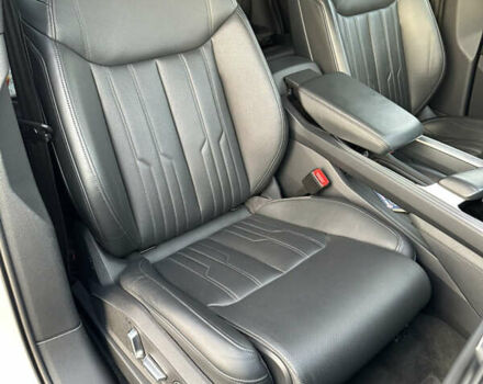 Белый Ауди E-Tron, объемом двигателя 0 л и пробегом 110 тыс. км за 31000 $, фото 10 на Automoto.ua