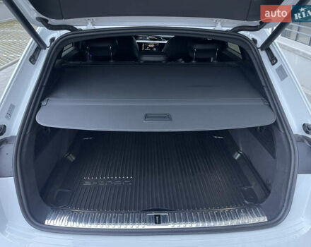 Білий Ауді E-Tron, об'ємом двигуна 0 л та пробігом 83 тис. км за 35000 $, фото 48 на Automoto.ua