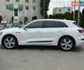 Белый Ауди E-Tron, объемом двигателя 0 л и пробегом 116 тыс. км за 27900 $, фото 7 на Automoto.ua