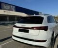 Белый Ауди E-Tron, объемом двигателя 0 л и пробегом 150 тыс. км за 28000 $, фото 19 на Automoto.ua