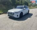 Белый Ауди E-Tron, объемом двигателя 0 л и пробегом 59 тыс. км за 30500 $, фото 3 на Automoto.ua