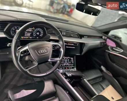 Белый Ауди E-Tron, объемом двигателя 0 л и пробегом 189 тыс. км за 28000 $, фото 21 на Automoto.ua