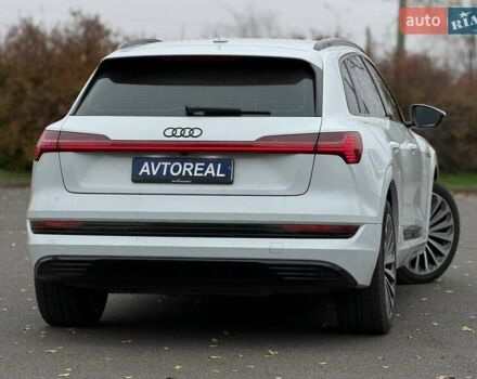 Белый Ауди E-Tron, объемом двигателя 0 л и пробегом 87 тыс. км за 28000 $, фото 20 на Automoto.ua