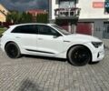 Белый Ауди E-Tron, объемом двигателя 0 л и пробегом 189 тыс. км за 28000 $, фото 12 на Automoto.ua