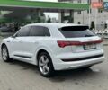Белый Ауди E-Tron, объемом двигателя 0 л и пробегом 116 тыс. км за 27900 $, фото 6 на Automoto.ua