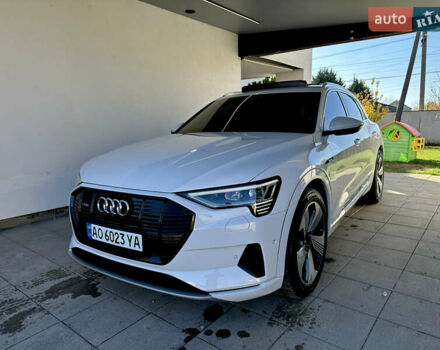 Белый Ауди E-Tron, объемом двигателя 0 л и пробегом 84 тыс. км за 29500 $, фото 11 на Automoto.ua