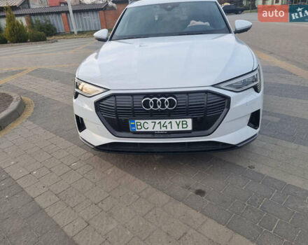 Білий Ауді E-Tron, об'ємом двигуна 0 л та пробігом 184 тис. км за 34500 $, фото 20 на Automoto.ua