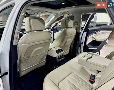 Білий Ауді E-Tron, об'ємом двигуна 0 л та пробігом 36 тис. км за 35000 $, фото 43 на Automoto.ua