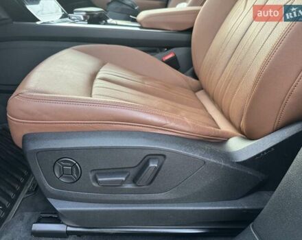 Білий Ауді E-Tron, об'ємом двигуна 0 л та пробігом 112 тис. км за 27500 $, фото 11 на Automoto.ua