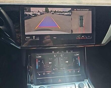 Белый Ауди E-Tron, объемом двигателя 0 л и пробегом 71 тыс. км за 22000 $, фото 5 на Automoto.ua