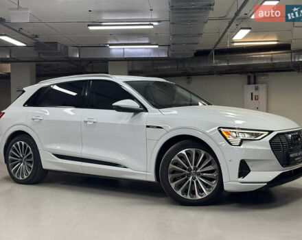 Білий Ауді E-Tron, об'ємом двигуна 0 л та пробігом 36 тис. км за 35000 $, фото 3 на Automoto.ua