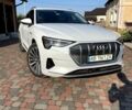 Білий Ауді E-Tron, об'ємом двигуна 0 л та пробігом 63 тис. км за 39000 $, фото 1 на Automoto.ua