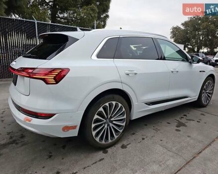 Білий Ауді E-Tron, об'ємом двигуна 0 л та пробігом 34 тис. км за 13500 $, фото 3 на Automoto.ua