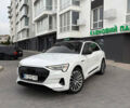 Белый Ауди E-Tron, объемом двигателя 0 л и пробегом 59 тыс. км за 32499 $, фото 1 на Automoto.ua