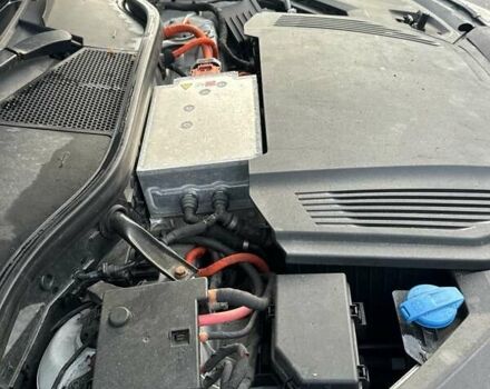 Білий Ауді E-Tron, об'ємом двигуна 0 л та пробігом 112 тис. км за 27500 $, фото 46 на Automoto.ua