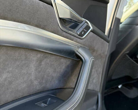 Білий Ауді E-Tron, об'ємом двигуна 0 л та пробігом 91 тис. км за 31100 $, фото 15 на Automoto.ua