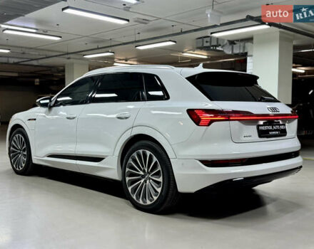 Білий Ауді E-Tron, об'ємом двигуна 0 л та пробігом 36 тис. км за 35000 $, фото 21 на Automoto.ua