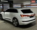 Белый Ауди E-Tron, объемом двигателя 0 л и пробегом 81 тыс. км за 29500 $, фото 4 на Automoto.ua