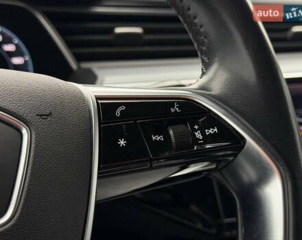 Белый Ауди E-Tron, объемом двигателя 0 л и пробегом 87 тыс. км за 28000 $, фото 56 на Automoto.ua