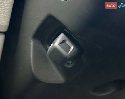 Білий Ауді E-Tron, об'ємом двигуна 0 л та пробігом 36 тис. км за 35000 $, фото 80 на Automoto.ua