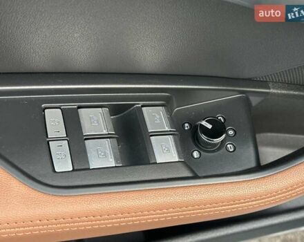 Білий Ауді E-Tron, об'ємом двигуна 0 л та пробігом 112 тис. км за 27500 $, фото 33 на Automoto.ua