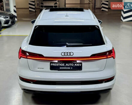 Білий Ауді E-Tron, об'ємом двигуна 0 л та пробігом 36 тис. км за 35000 $, фото 19 на Automoto.ua