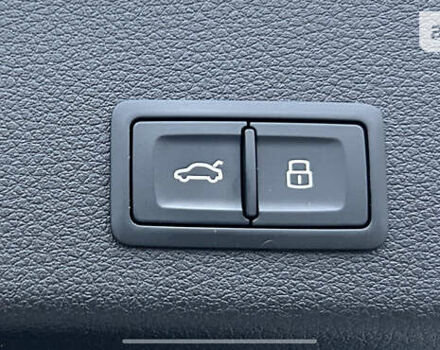 Белый Ауди E-Tron, объемом двигателя 0 л и пробегом 43 тыс. км за 35900 $, фото 35 на Automoto.ua