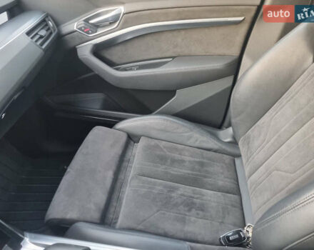 Білий Ауді E-Tron, об'ємом двигуна 0 л та пробігом 184 тис. км за 34500 $, фото 51 на Automoto.ua