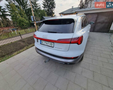 Білий Ауді E-Tron, об'ємом двигуна 0 л та пробігом 184 тис. км за 34500 $, фото 7 на Automoto.ua