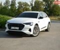 Білий Ауді E-Tron, об'ємом двигуна 0 л та пробігом 138 тис. км за 28900 $, фото 1 на Automoto.ua
