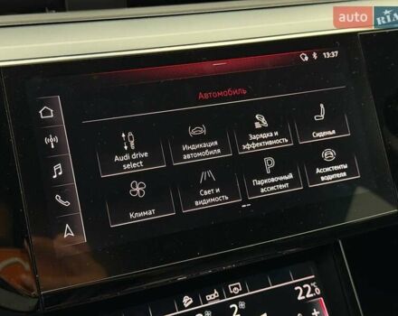 Белый Ауди E-Tron, объемом двигателя 0 л и пробегом 87 тыс. км за 28000 $, фото 66 на Automoto.ua