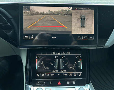 Белый Ауди E-Tron, объемом двигателя 0 л и пробегом 43 тыс. км за 35900 $, фото 22 на Automoto.ua