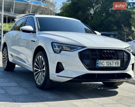 Білий Ауді E-Tron, об'ємом двигуна 0 л та пробігом 80 тис. км за 31400 $, фото 3 на Automoto.ua
