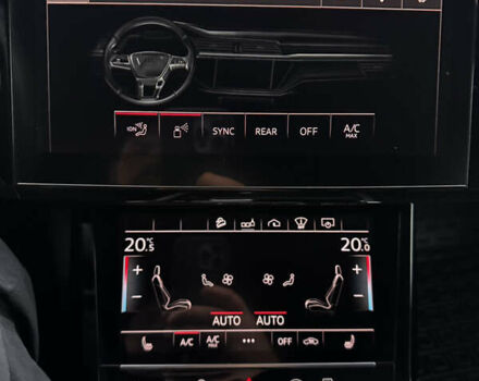 Белый Ауди E-Tron, объемом двигателя 0 л и пробегом 150 тыс. км за 32000 $, фото 12 на Automoto.ua