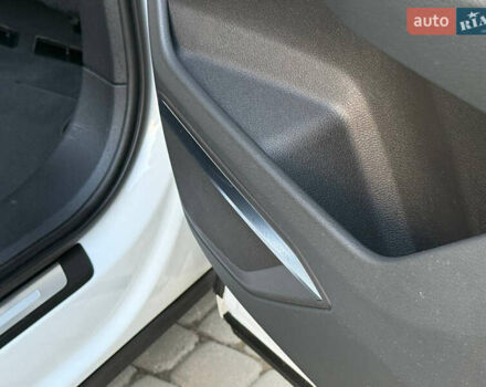 Белый Ауди E-Tron, объемом двигателя 0 л и пробегом 198 тыс. км за 27400 $, фото 47 на Automoto.ua