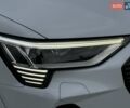 Белый Ауди E-Tron, объемом двигателя 0 л и пробегом 100 тыс. км за 36500 $, фото 4 на Automoto.ua