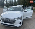Білий Ауді E-Tron, об'ємом двигуна 0 л та пробігом 127 тис. км за 32400 $, фото 1 на Automoto.ua