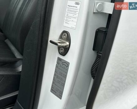 Белый Ауди E-Tron, объемом двигателя 0 л и пробегом 145 тыс. км за 22800 $, фото 44 на Automoto.ua
