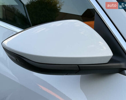 Белый Ауди E-Tron, объемом двигателя 0 л и пробегом 198 тыс. км за 27800 $, фото 71 на Automoto.ua