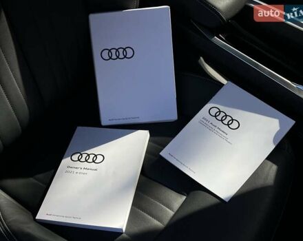 Белый Ауди E-Tron, объемом двигателя 0 л и пробегом 16 тыс. км за 46990 $, фото 49 на Automoto.ua